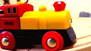 Vayamos a la granja! Hoy vamos a aprender los nombres de los animales domesticos en español! TV Para Niños presenta videos de Leo el Camión y sus amigos los robots y canciones clásicas infantiles en español. Tenemos muchos videos educativos para niños con Leo el Pequeño Camión de juguete, canciones infantiles como Estrellita Dónde Estás?, La Araña Pequeñita, Las Ruedas del Autobús y mas videos de carritos para niños y bebés en español. Los peluches de Leo el Pequeño Camión ya están disponibles a