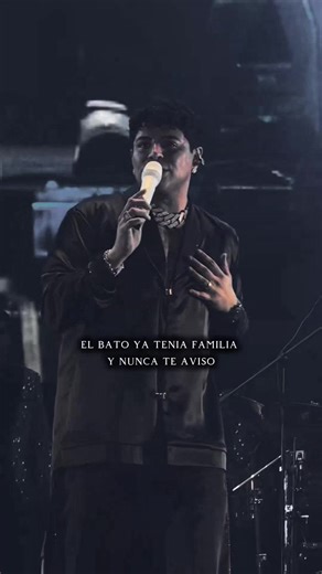 ¡El Castillo En París de Grupo Firme!