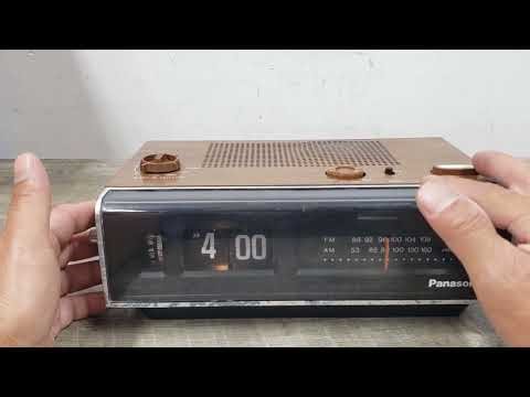 Vintage 1973 Panasonic RC-6040 Flip Clock AM/FM Radio