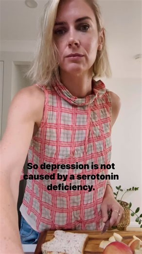 People often have to taper off their antidepressant medications before they start psychedelic assisted therapy. How can people stop antidepressant medications, and prevent their risk of relapse? We created the Pathways program, Australia’s first Telehealth antidepressant deprescribing service blending clinical guidance and peer connection, to answer this question. We are here for people who are considering ceasing their antidepressants, informed by the latest evidence, with individualised taperi