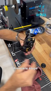⚠️Entretien simple d'un moulinet de pêche !🎣 Nous parlons d'un tutoriel simple sur l'entretien de votre moulinet. Nous abordons les principaux points à vérifier et à entretenir, comme le galet de pick-up, les pièces en contact avec le sel, l'huile à appliquer, et le graissage de la poignée ! L'objectif est de montrer comment maintenir un moulinet en bon état de fonctionnement. 🐟 #peche #pecheur #martinique #moulinet #poisson #thon #mahimahi #pecheur #martiniquepêche #martiniquepechealaligne | 