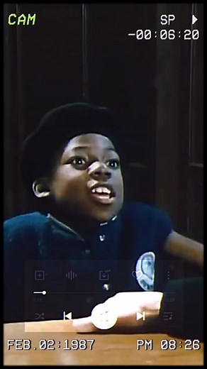 lyricsmania on TikTok