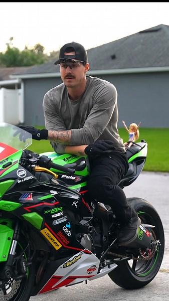 The motorcycle wave is a gesture of safety and acknowledgement from one rider to another. Although sometimes people do not see you, and other times you are neglected by a dude on a Harley, give them the wave regardless. #fyp #foryou #motorcyclesoftiktok #motorcycle
