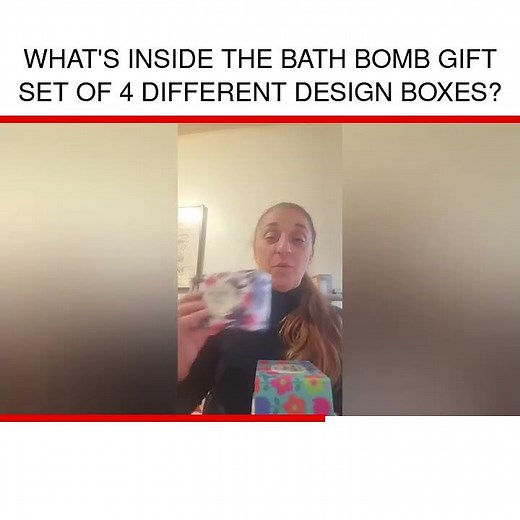 What's inside the Bath Bomb Gift Set of 4 different design boxes?