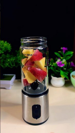 Blending Fresh Apples in a Mini Blender 🍎🔥 | Super Satisfying ASMR Short #smoothie #juice #viral