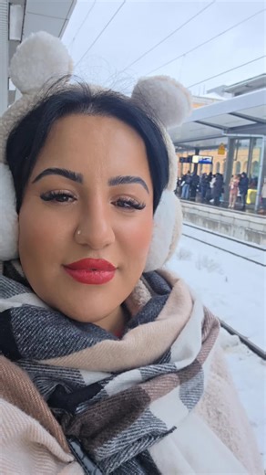 TikTok Eğlencesi: Romantik ve Komik Anlar