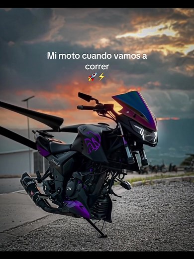 Un volador🤯 #motos #avion #motoavion #apache200