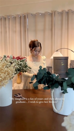 262 reactions · 13 shares | 鹿 What Makes Our Job as Florists Special?...