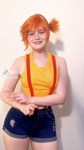 Dip dip dip 💕 #pokemon #pokemoncosplay #pokemonmisty #misty #mistycosplay