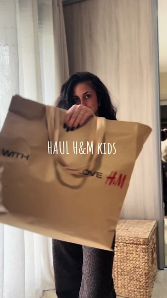 Haul h&m Minecraft 🟩 Habituellement je déteste tout ce qui est « licence » mais pour mes 2 petits gars qui adorent Minecraft, j’ai craqué ! #hm #Haul #lookkids #france #pourtoi #fyp #ootd @H&M #minecraft