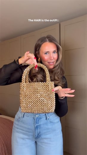 Sofy Dobson on Instagram: "ad Trusty combo : jeans, comfy heels & BIG HAIR 🤝🏽 Serum is @johnfriedauk Frizz Ease all in one, turns your hair to actual SATIN, even day 3 hair 😂 a true multitasker (you can use it for heat protection, to tame frizz, add gloss!! A MUST for static roller hair) Currently 1/3 off at @bootsuk for festive season yay ✨🪩"