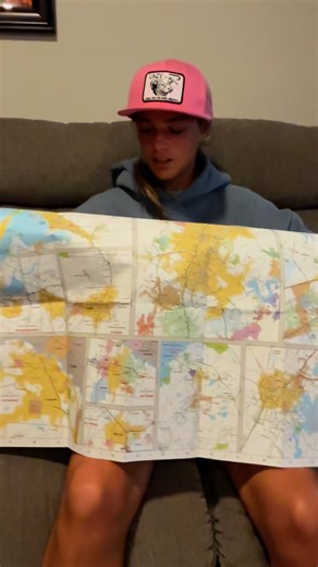 I don’t think she has ever seen a Texas map 😂 | She is like Texas2
