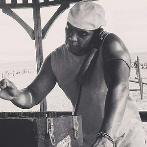 Wil Milton on Mixcloud Live