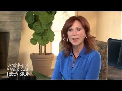Marilu Henner discusses working with Danny DeVito on "Taxi" - EMMYTVLEGENDS.ORG