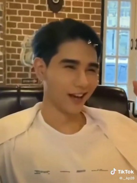 探索杰夫·萨图尔的童年照片