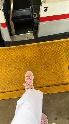 The anticipation 🎢😨 Visit https://bit.ly/4mWuMIN to find a park near you. | Six Flags