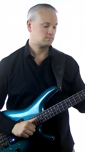 63K views · 1.7K reactions | This is the main slap line from the song 'Blackeyed Blonde' by the Red Hot Chili Peppers played by the awesome Flea. This slap riff is great for practicing ghost notes both slapped and popped, and for boosting your fretting hand technique. @talkingbasslessons #bass #flea #redhotchilipeppers #rhcp #bassplayer #bassist #basslessons | Talkingbass | Facebook