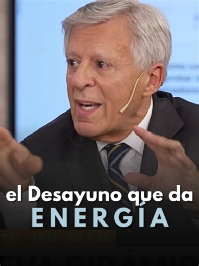 ¿Qué comemos a la mañana puede cambiar mucho más que nuestro desayuno. Hay elecciones que nos ayudan a sentirnos saciados, a evitar el picoteo y a mantener una energía más estable durante el día. Se trata de encontrar la dosis y la combinación que funciona para cada uno. ¿Querés saber por qué este desayuno puede ser una buena opción? @infobae @gonzalosanchez @tatishapiro @juliobazan @carolinabarros @ceciliaboufflet @ramiroaznar