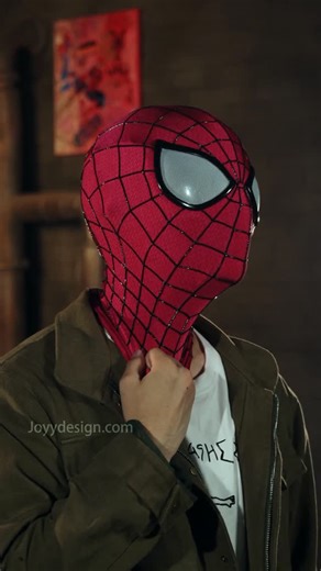 Zhuowei Ke on Instagram: "👀 #spiderman #cosplay #cosplayer #peterparker #marvel #fyp"