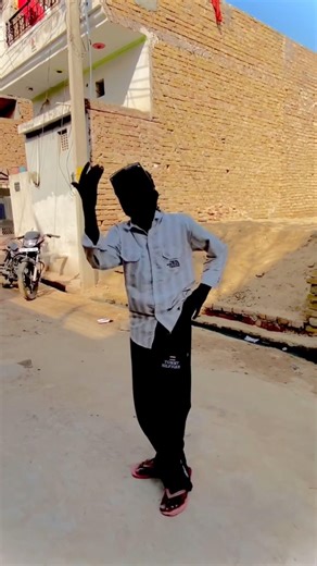 Bhai face reveal kab karega 😂🤔