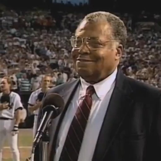 James Earl Jones reciting the national anthem before the 1993 #MLB All-Star Game. Rest peacefully ❤️ (🎥 @mlb) | CBS Sports