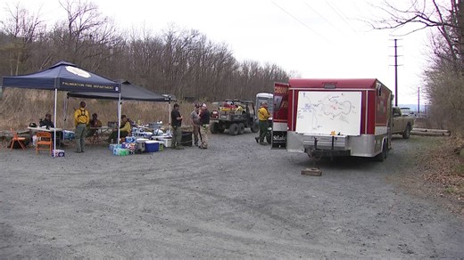 Crews work to contain wildfire in Carbon County