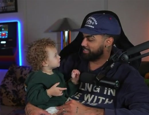 Aiuniii nooooooo @Jay Wheeler @ZHAMIRA #jaywheeler #zhamirazambrano #viral #creatorsearchinsights