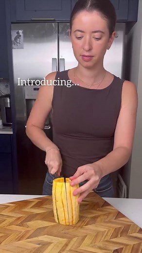 Crispy Quinoa Fall Harvest Salad | Healthy Fall Recipe