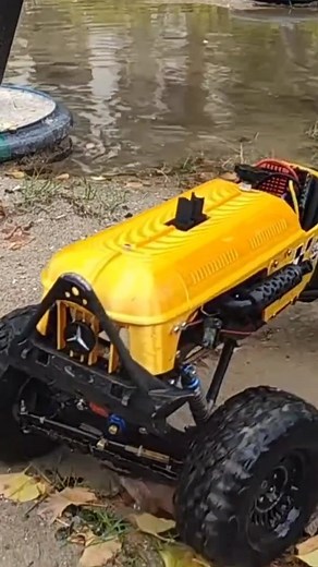 5.2K views · 5.6K reactions | RC tracrawler crawler #rc #crawler #offroad #4x4 #parati #paratodos #car | Albertoy Crailer | Facebook