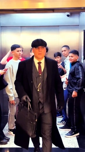 Thomas Shelby Shocks Everyone 😈 | Public Reaction #ThomasShelby#PeakyBlinders#Shorts#SigmaMale