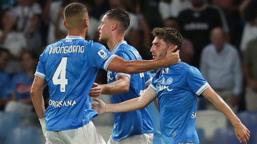 セリエA王者ナポリが開幕4連勝！昇格組ピサとの打ち合いを制して首位に浮上 | Goal.com 日本