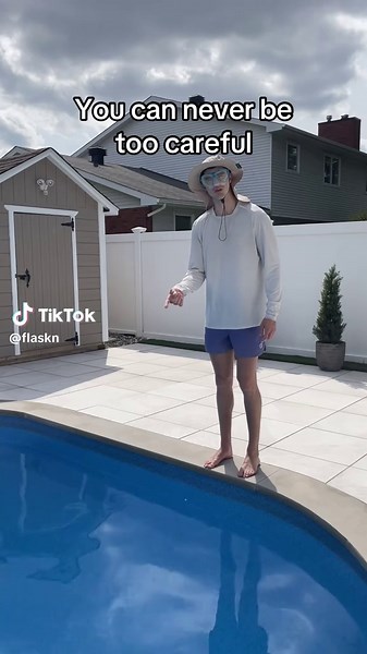 Ain’t gonna get me boy #gaming #videogames #flaskn #funny #meme #skit #phasmophobia