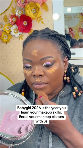 Enroll in Makeup Classes for Skill Development