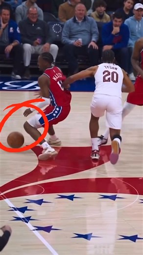 Micah Lancaster on Instagram: "Dribble Release. Swing Exchange. Dribble-Step. All three MUST be locked in when you train this combo. 🎥: @8eyemedia"