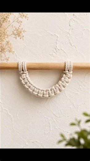 Macrame Wall Hanging #macramewalldecor #macramewallhanging #walldecor #wallhanging #beginners #diy