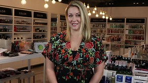 Want to learn how to best use Avon's tools to support your business? Check out the below video with Ashley to teach you how to navigate AvonNow and more! #TipTuesday #TheMoreYouKnow | Avon North America Ambassadors