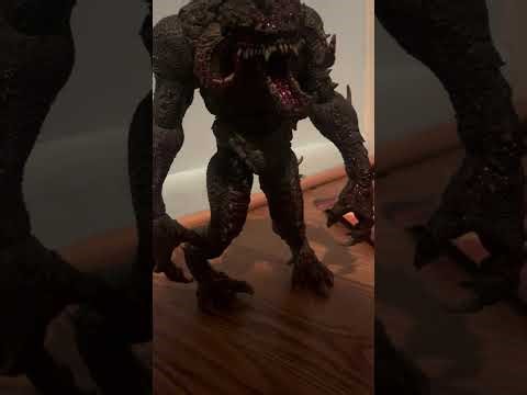 McFarlane toys spawn the violator mega figure unboxing ￼