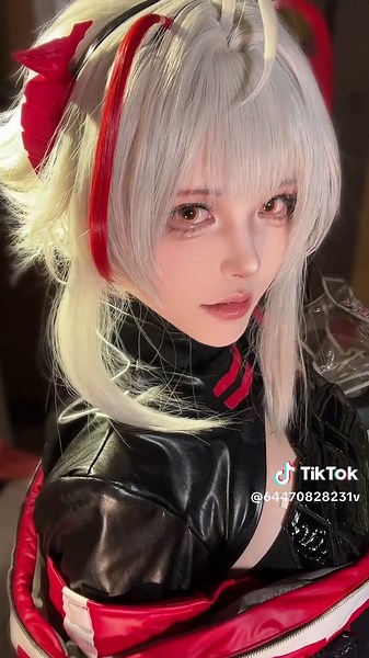 明日方舟cosplay：维什戴尔的魅力