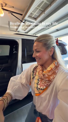 Nail Art Tutorial: Colorful Designs and Techniques