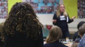 N. Mpls. school takes unique approach to dialect