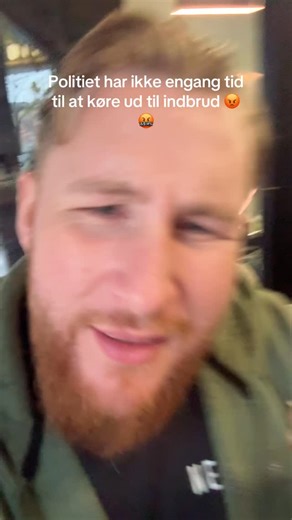 Hvad er det for et land vi lever i 👮🚓🚔🚔 #danmark | Tattoo art Chris