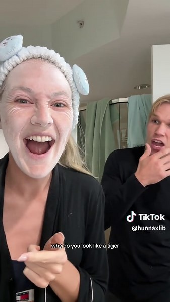 Hilarious Couples Prank: Shaving My Face Reaction!