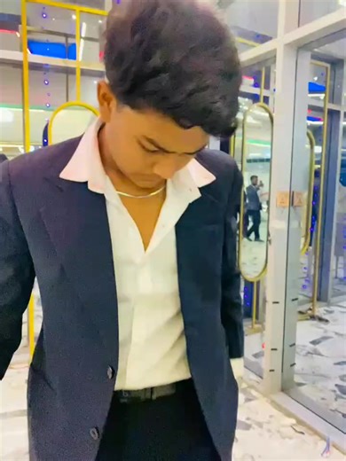 The Art of Dressing Classy: Stylish Outfit Tips
