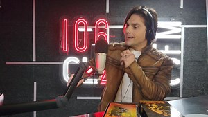 34K views · 2.3K reactions | Bon Scott 45 aniversario luctuoso AC⚡️DC Bonfire Box Set Original | Fer Núñez Al Aire | Facebook