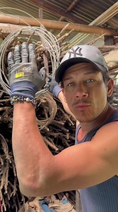 Aprende a cómo sondear cable de cobre por vía PVC en pared | De la Selva Salio