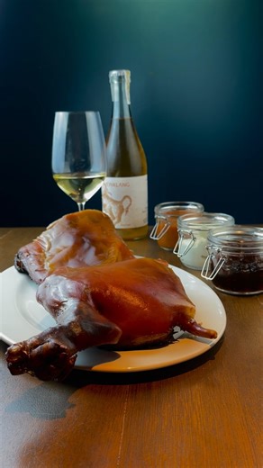 How about cochi & wine this weekend?🥂🐷 Cochi part (Rib-Leg) good for 3-4 people now available in both locations, BGC and in our newest store Eastwood Mall, now on soft-opening!🥂🐽 Leg with head also available, which is good for 1-3 people 🐽🥂 Reservation numbers are on our bio, see you all later!🐷🥂 | Marvin Agustin