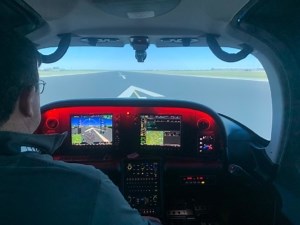 Cirrus Flight Simulator - Daedalus Aviation