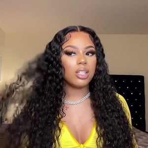 Peruvian Water Wave Lace Front Human Hair Wig with Baby Hair Water Wave Glueless Lace Closure Wigs 100% Brazilian Wet and Wavy Deep Curly Human Hair Wigs HD Transparent Lace Wigs for Women 26 Inch