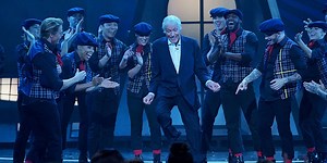 Dick Van Dyke Revives His 'Mary Poppins' Role in a Heartwarming Performance