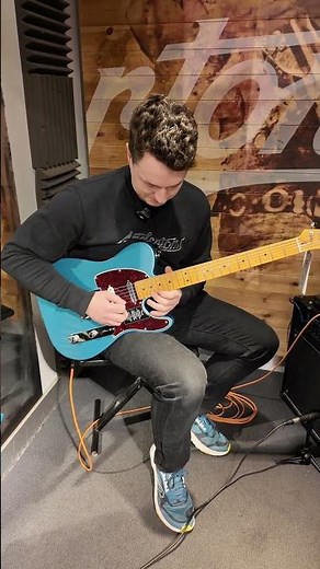 How good is a Tele for shredding? 🤘 #shorts #guitarsolo #guitarra